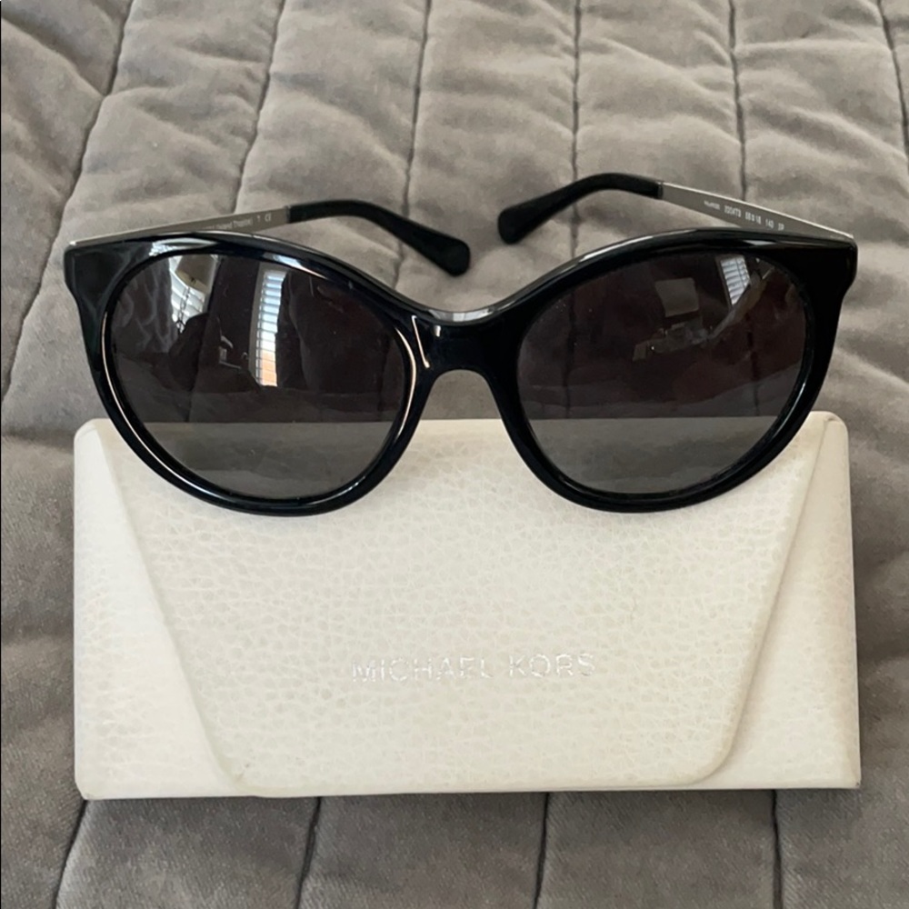Michael Kors black round cat eye sunglasses